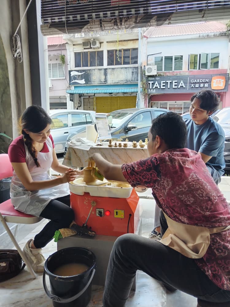 Ceramic work on display during a Ruang Karya demonstration