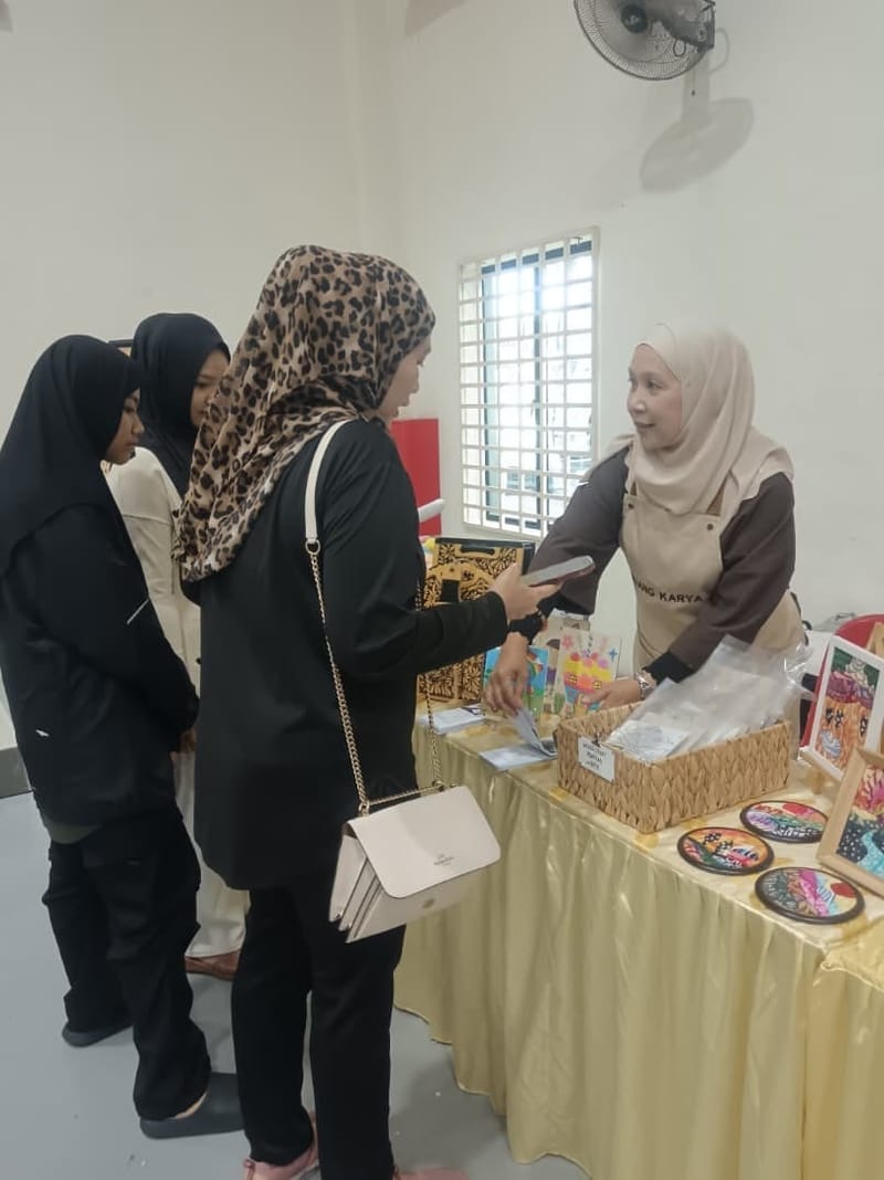Program "Malaysia, Jom Check!": Karnival Kesihatan Komuniti — photograph 3