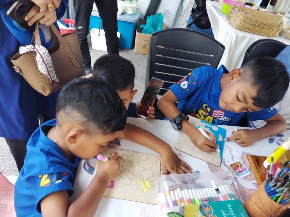 Hari Terbuka Perpustakaan Awam Negeri dan Digital & Festival Sastera dan Seni Kanak-Kanak — photograph 2