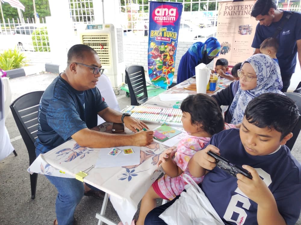 Hari Terbuka Perpustakaan Awam Negeri dan Digital & Festival Sastera dan Seni Kanak-Kanak — photograph 3